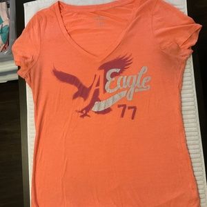 American Eagle Orange V-neck t-shirt